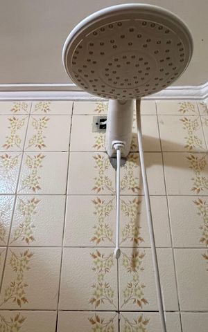 Apartamento à venda com 71m², 2 quartos e 1 vaga Apartamento à venda com 71m², 2 quartos e 1 vagaBanheiro