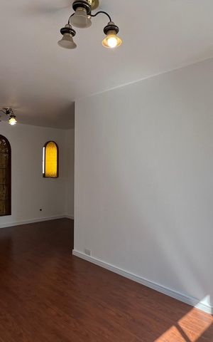 Apartamento à venda com 71m², 2 quartos e 1 vaga Apartamento à venda com 71m², 2 quartos e 1 vagaSala