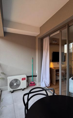 Studio à venda com 30m², 1 quarto e sem vaga Studio à venda com 30m², 1 quarto e sem vagaVaranda