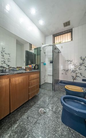 Casa à venda com 400m², 4 quartos e 6 vagasBanheiro da Suíte