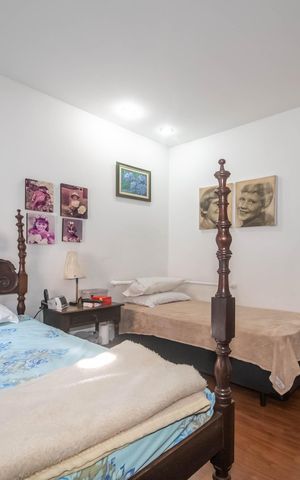 Casa à venda com 400m², 4 quartos e 6 vagasQuarto 2