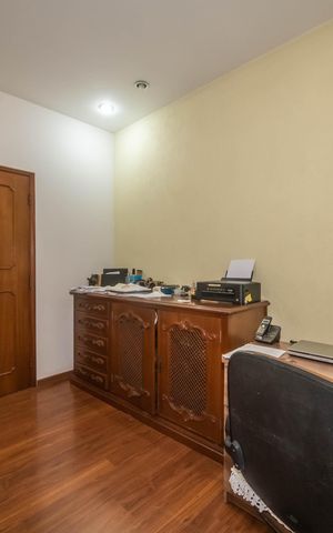 Casa à venda com 400m², 4 quartos e 6 vagasQuarto 1