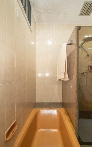 Casa à venda com 400m², 4 quartos e 6 vagasBanheiro Social