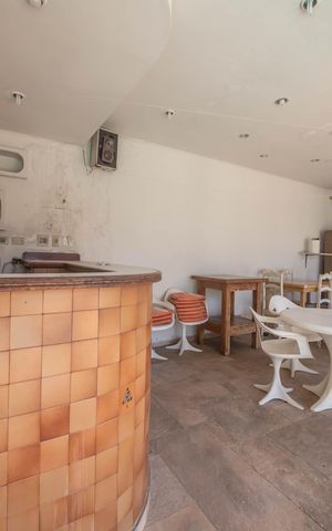Casa à venda com 400m², 4 quartos e 6 vagasArea Gourmet