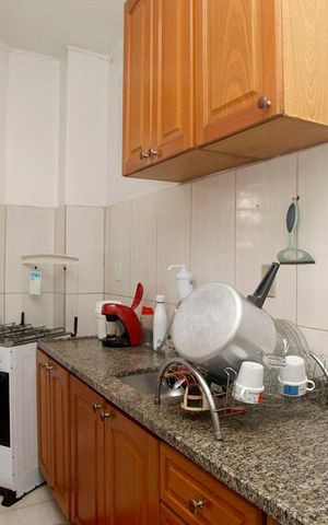 Apartamento à venda com 77m², 2 quartos e sem vagaCozinha