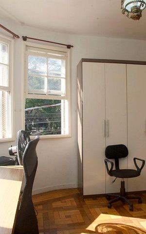 Apartamento à venda com 77m², 2 quartos e sem vagaQuarto 2