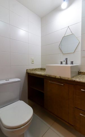 Apartamento para alugar com 70m², 2 quartos e 1 vaga Apartamento para alugar com 70m², 2 quartos e 1 vagaBanheiro social
