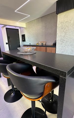 Apartamento à venda com 118m², 2 quartos e 2 vagasCozinha
