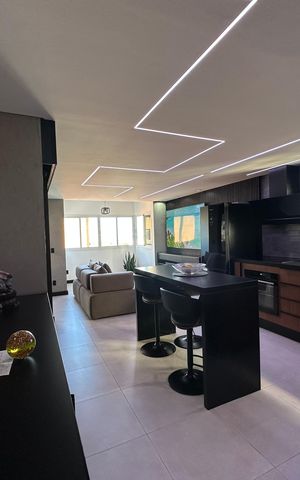 Apartamento à venda com 118m², 2 quartos e 2 vagasSala