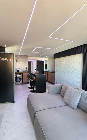 Apartamento à venda com 118m², 2 quartos e 2 vagasSala