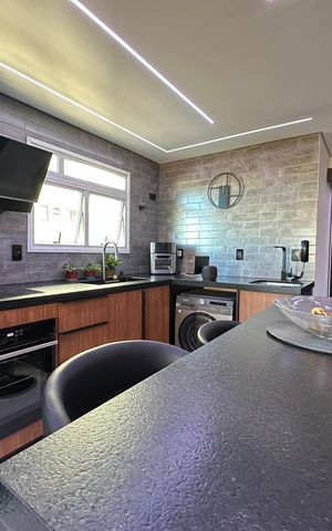 Apartamento à venda com 118m², 2 quartos e 2 vagasCozinha