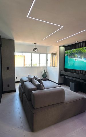 Apartamento à venda com 118m², 2 quartos e 2 vagasSala