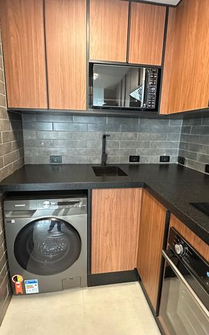 Apartamento à venda com 90m², 2 quartos e 1 vagaCozinha e Área de Serviço