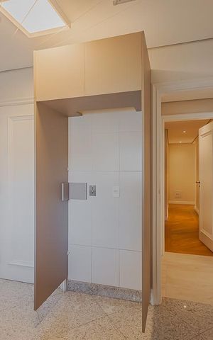 Apartamento à venda com 278m², 3 quartos e 3 vagasÁrea de Serviço