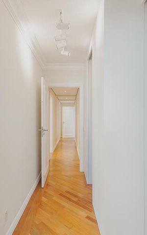 Apartamento à venda com 278m², 3 quartos e 3 vagasCloset da suíte 3