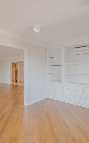 Apartamento à venda com 278m², 3 quartos e 3 vagasSala 2