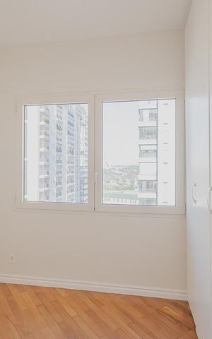 Apartamento à venda com 278m², 3 quartos e 3 vagasÁrea de Serviço - Quarto