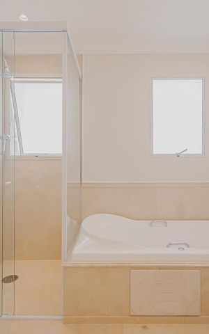 Apartamento à venda com 278m², 3 quartos e 3 vagasBanheiro da Suíte 3