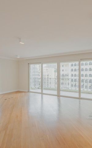 Apartamento à venda com 278m², 3 quartos e 3 vagasSala