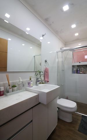 Casa à venda com 230m², 3 quartos e 2 vagasBanheiro Social