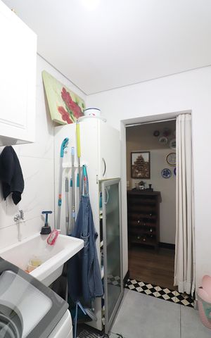 Casa à venda com 230m², 3 quartos e 2 vagasÁrea de Serviço