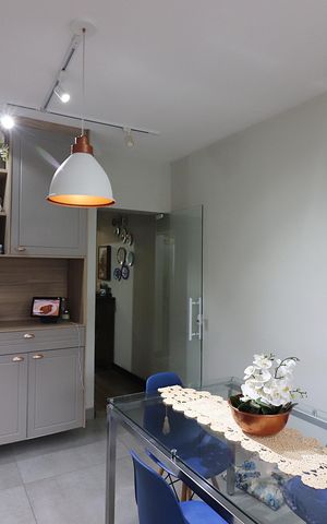 Casa à venda com 230m², 3 quartos e 2 vagasCozinha