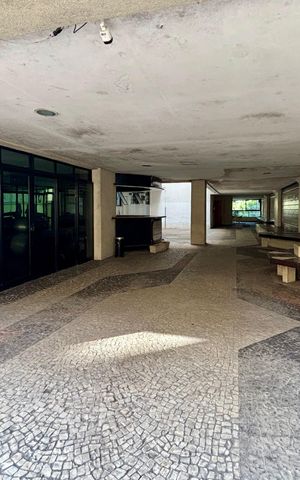 Apartamento à venda com 311m², 4 quartos e 2 vagas Apartamento à venda com 311m², 4 quartos e 2 vagasÁrea comum