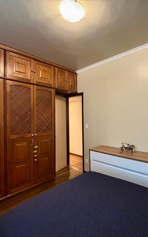 Apartamento à venda com 311m², 4 quartos e 2 vagas Apartamento à venda com 311m², 4 quartos e 2 vagasQuarto 2