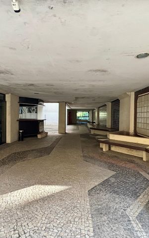 Apartamento à venda com 311m², 4 quartos e 2 vagas Apartamento à venda com 311m², 4 quartos e 2 vagasÁrea comum