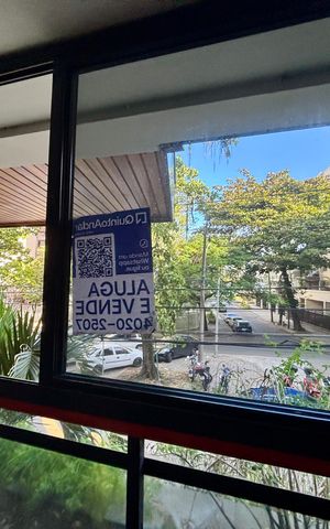 Apartamento à venda com 311m², 4 quartos e 2 vagas Apartamento à venda com 311m², 4 quartos e 2 vagasPlaca