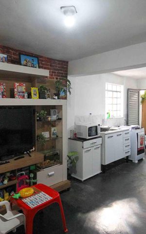Casa para alugar com 190m², 4 quartos e 2 vagas Casa para alugar com 190m², 4 quartos e 2 vagasSala