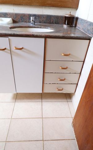Apartamento para alugar com 170m², 3 quartos e 2 vagasBanheiro do Quarto 3