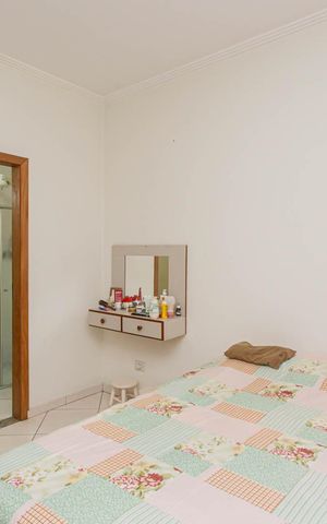 Casa à venda com 152m², 3 quartos e 3 vagasSuíte
