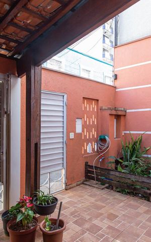 Casa à venda com 152m², 3 quartos e 3 vagasGaragem