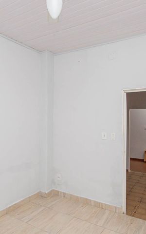 Casa à venda com 152m², 3 quartos e 3 vagasQuarto de Serviço