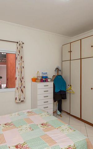 Casa à venda com 152m², 3 quartos e 3 vagasSuíte