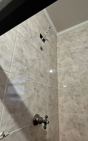 Casa à venda com 289m², 6 quartos e 2 vagasBanheiro