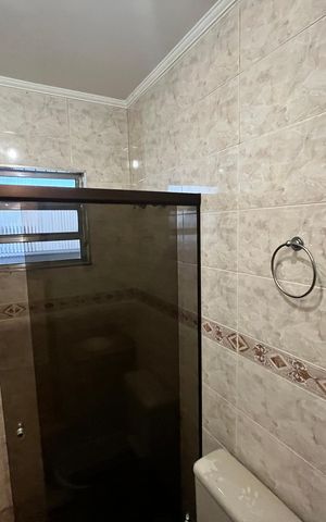 Casa à venda com 289m², 6 quartos e 2 vagasBanheiro