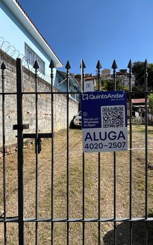 Casa à venda com 495m², 2 quartos e 5 vagas Casa à venda com 495m², 2 quartos e 5 vagasplaquinha