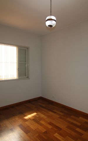 Casa à venda com 210m², 3 quartos e 4 vagasQuarto 3