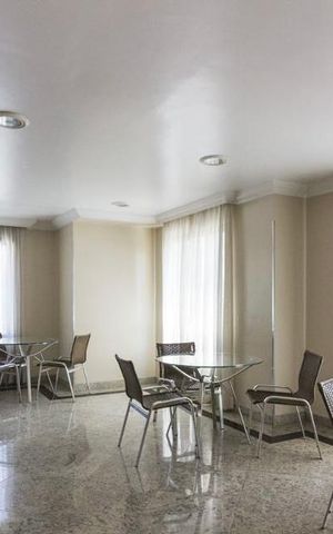 Apartamento à venda com 116m², 3 quartos e 2 vagas Apartamento à venda com 116m², 3 quartos e 2 vagasÁrea comum - Salão de festas
