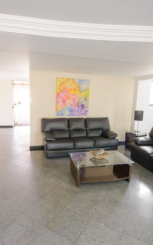 Apartamento para alugar com 90m², 3 quartos e 2 vagas Apartamento para alugar com 90m², 3 quartos e 2 vagasHall de entrada