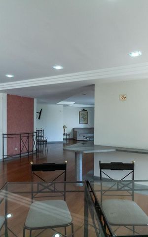 Apartamento à venda com 149m², 5 quartos e 2 vagas Apartamento à venda com 149m², 5 quartos e 2 vagasÁrea comum - Salão de festas