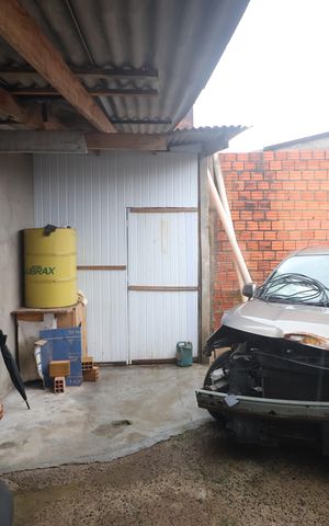 Casa à venda com 84m², 3 quartos e 2 vagasÁrea externa