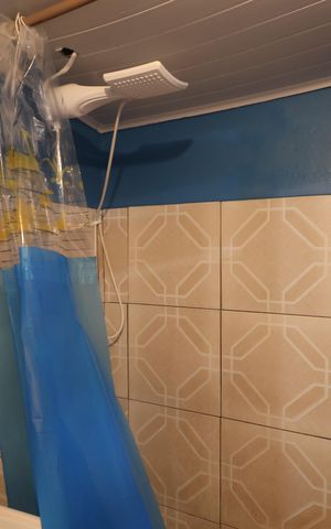 Casa à venda com 84m², 3 quartos e 2 vagasBanheiro Social