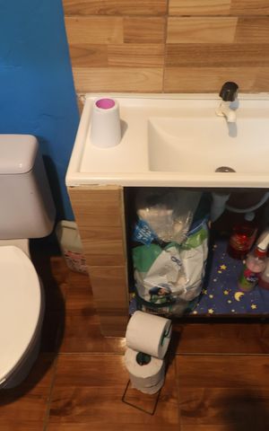 Casa à venda com 84m², 3 quartos e 2 vagasBanheiro Social