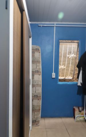 Casa à venda com 84m², 3 quartos e 2 vagasQuarto 1