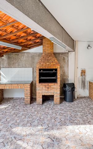 Apartamento à venda com 51m², 2 quartos e 1 vaga Apartamento à venda com 51m², 2 quartos e 1 vagaÁrea comum - Churrasqueira