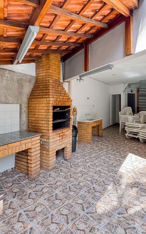 Apartamento à venda com 51m², 2 quartos e 1 vaga Apartamento à venda com 51m², 2 quartos e 1 vagaÁrea comum - Churrasqueira