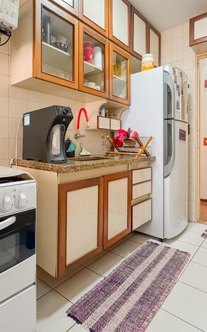 Apartamento à venda com 51m², 2 quartos e 1 vaga Apartamento à venda com 51m², 2 quartos e 1 vagaCozinha